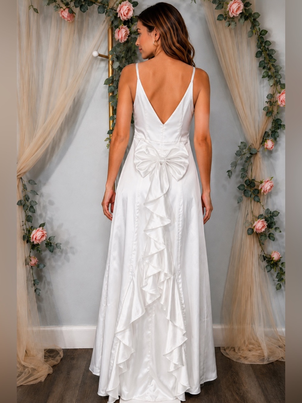 NWT MiwiNovia White Satin Maxi Dress Removable Bow Formal Gown Size 6